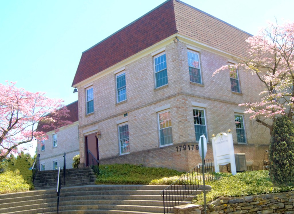 Flagship Oral, Facial, and Dental Implant Surgery office building in Jenkintown, PA
